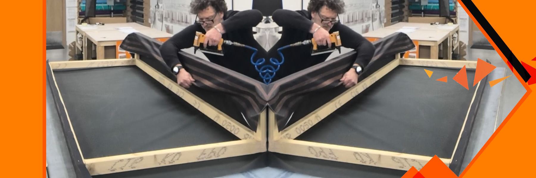 Using fabric with wooden frames for backdrops and exbibition stands